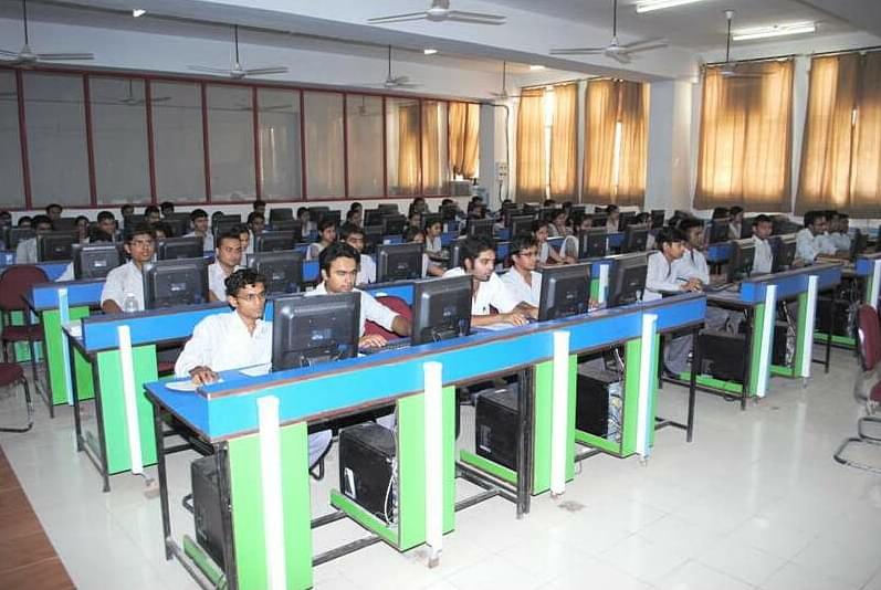 Babu Banarasi Das Institute of Technology & Management Lucknow Campus photo 7